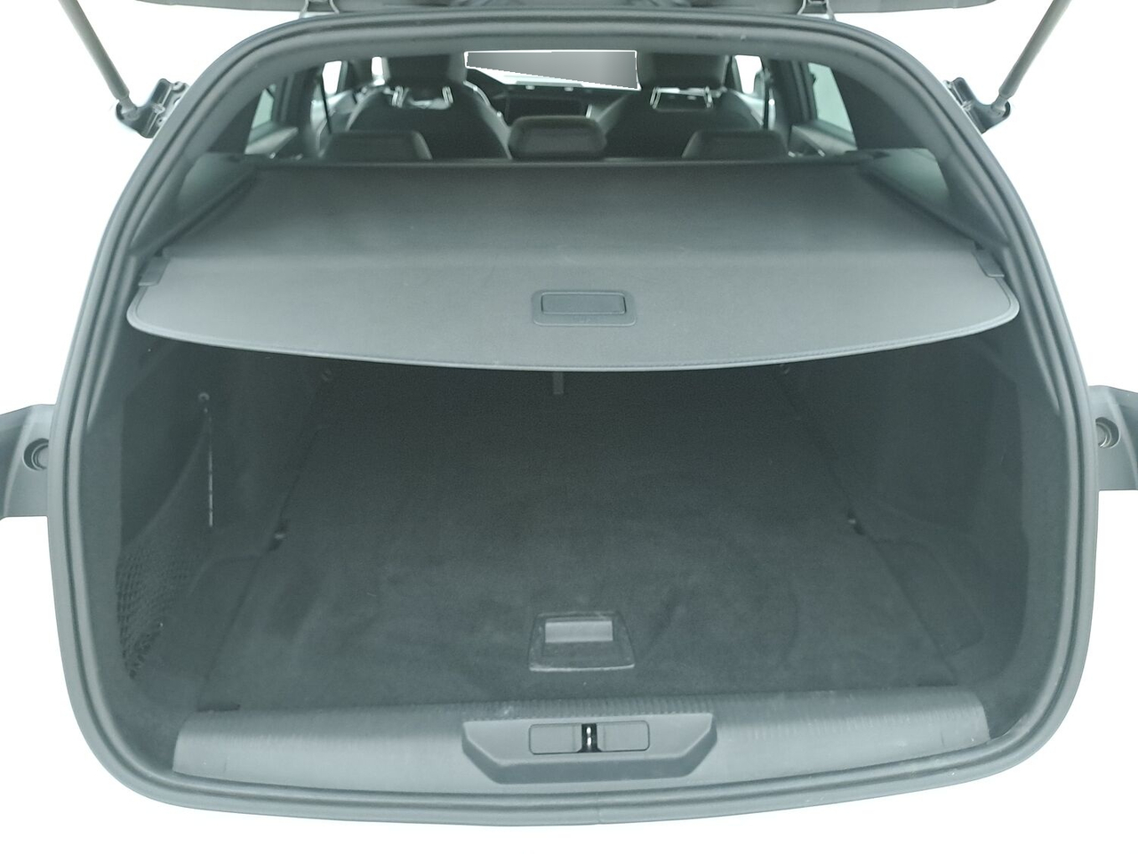 Peugeot 308 SW — photo 14