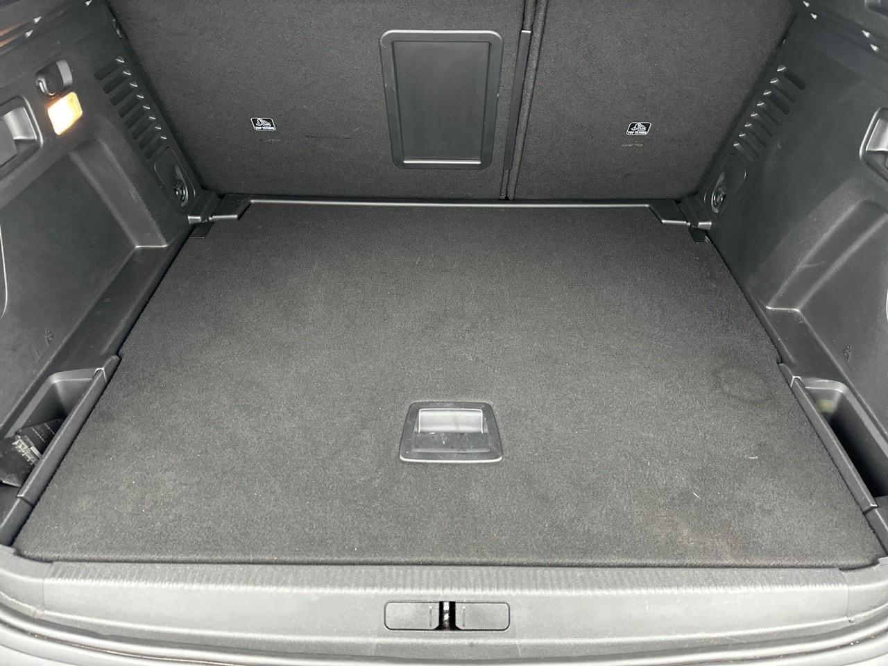 Peugeot 3008 bluehdi 130ch s&s eat8 allure pack — photo 6