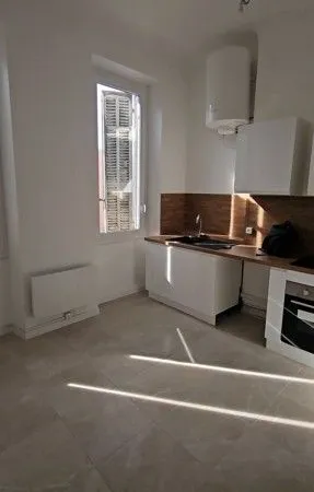 T3 de 56 m² entièrement rénové - Marseille 13014