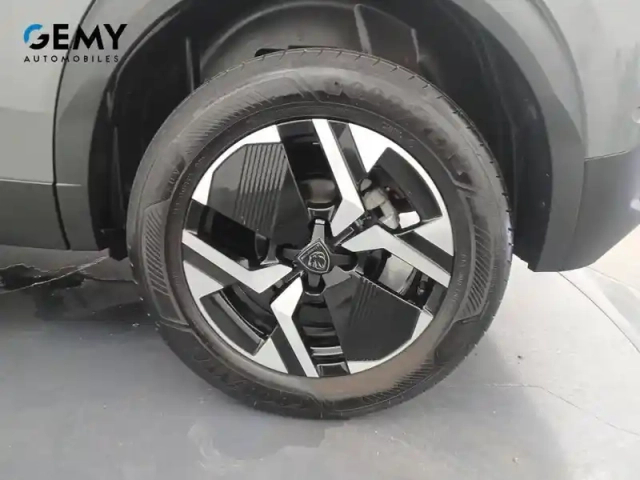 Peugeot 2008 puretech 130 s&amp;s eat8 — photo 11