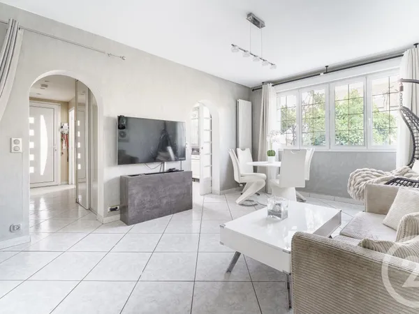 Maison 6 pièces 142 m²