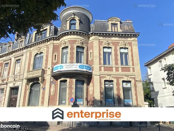 Bureaux 450 m²