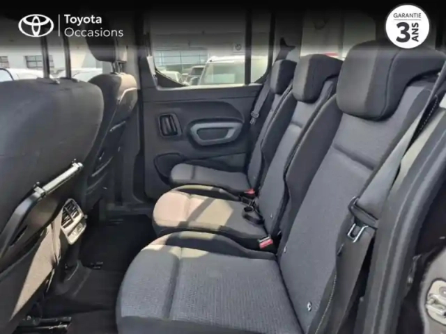 Toyota Proace city verso long 1.2 110 vvt-i design rc21 — photo 12