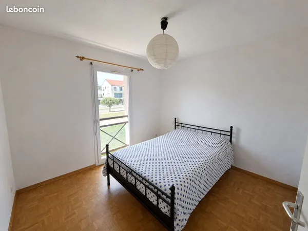 T1 bis 29 m² - Dole - Parking, cave, ascenseur