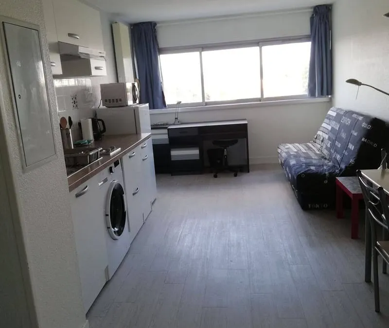 Photo 1