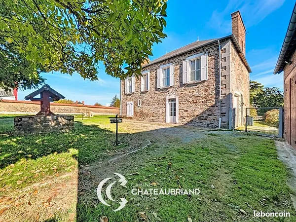 Maison 7 pièces 242 m²