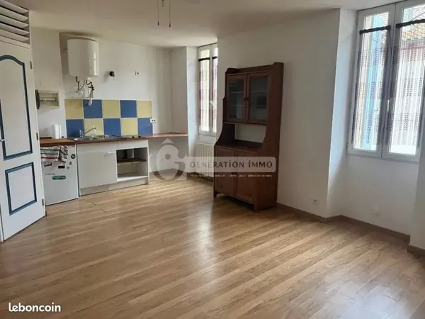 Studio 1 pièce 27 m²