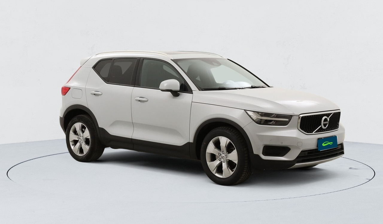 Volvo XC40 — photo 7