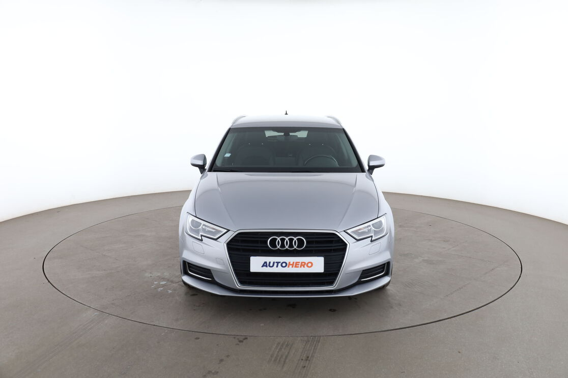 Audi A3 Sportback 30 TDI Design — photo 8