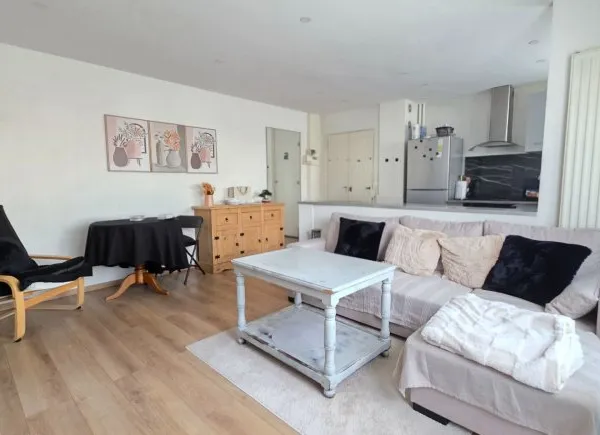 Appartement Epinay-sur-seine 2 pièce(s) 38 m2