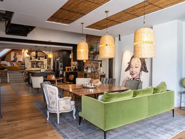 Maison loft 7 pièces 280 m²