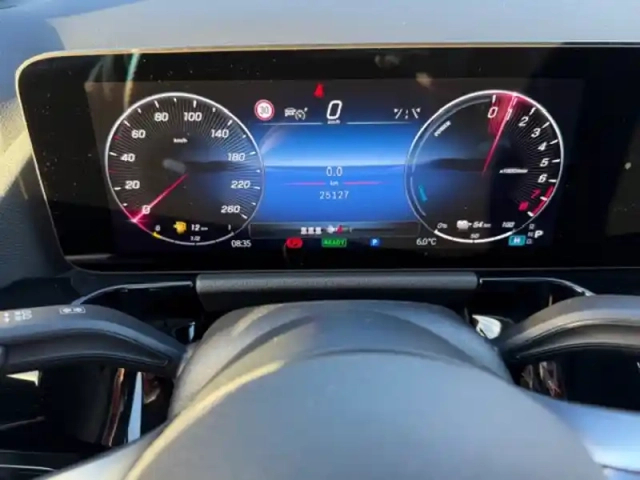 Mercedes Gla 250 e hybrid eq amg line — photo 23