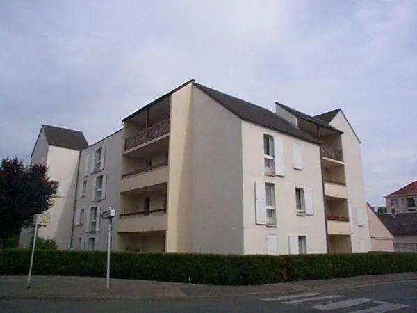 Stationnement Location Saint-Jean-de-Braye 27€