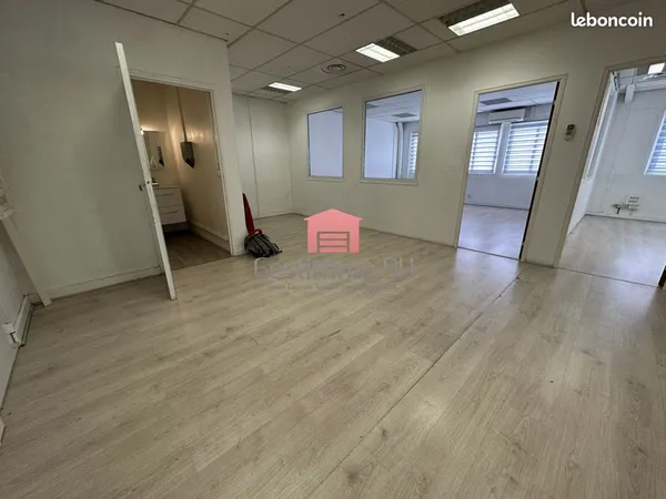 Bureaux 155 m² Neuilly sur marne