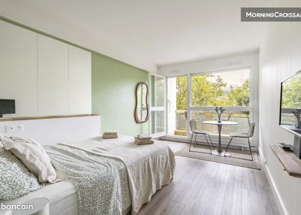 Studio 1 pièce 27 m²