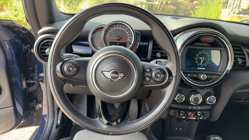 Mini Mini Cabriolet 1.5 ONE 102 - Heddon Street – 2018 – 45091 km – Essence – Boîte Manuelle — photo 23