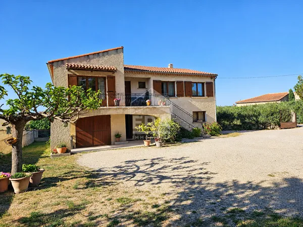 Maison 6 pièces 140 m²