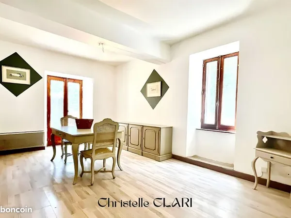 Maison 6 pièces 138 m²
