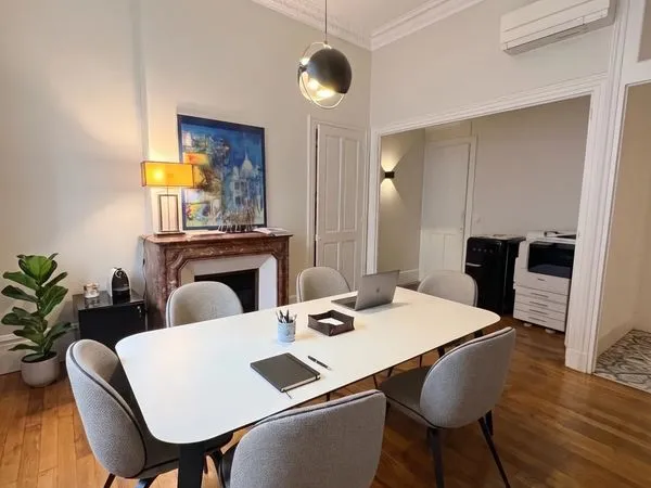 Local 65 m² Grenoble