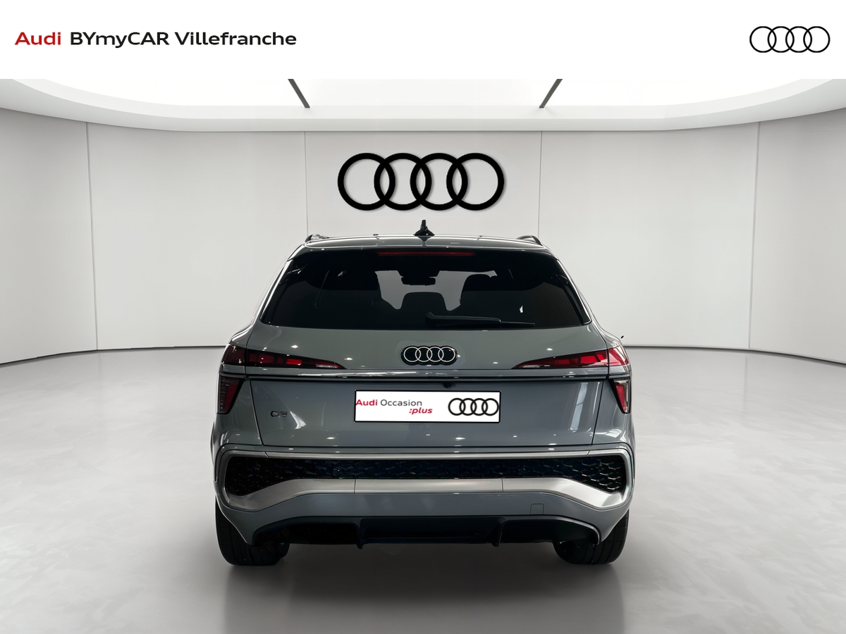 Audi Q3 e-hybrid 272 ch S tronic 6 — photo 4