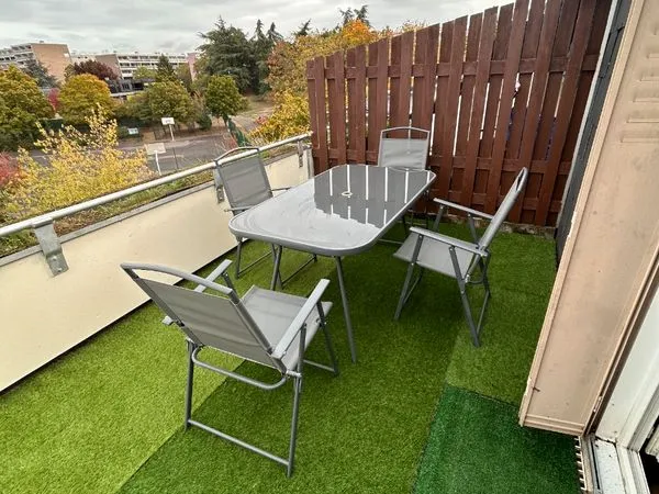 Location T2 50m2 5mn RER A Préfecture Standing
