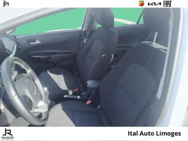 Kia Picanto 1.2 dpi 84ch gt line — photo 9