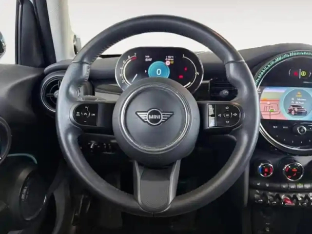 Mini Mini 5 portes cooper 136ch edition premium plus bva7 — photo 12