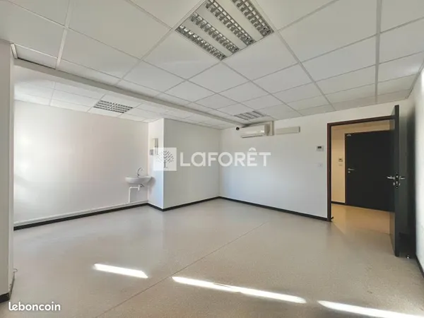Santé 30 m² PLAISANCE DU TOUCH