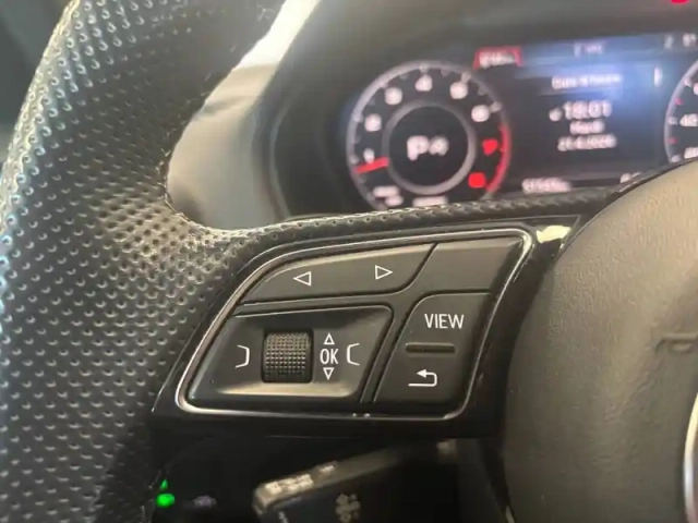 Audi Q2 35 tfsi 150 s tronic 7 — photo 32
