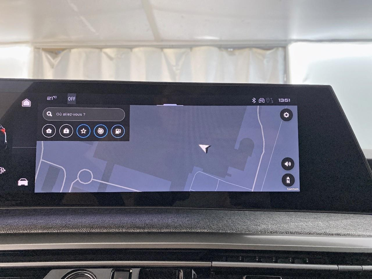 Peugeot 5008 hybrid 145 ch e-dcs6 allure — photo 14