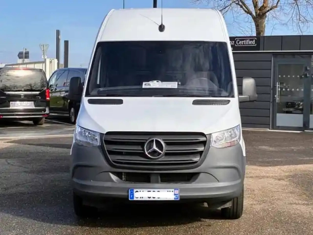 Mercedes Sprinter 315 cdi fourgon prta 7t 43 l3h — photo 2