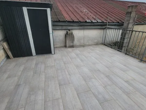 Appart 3 pièces 60m2 + terrasse de 20m², abri voiture, proche Leclerc