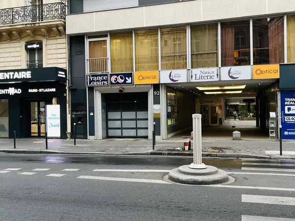 Parking 12 m²