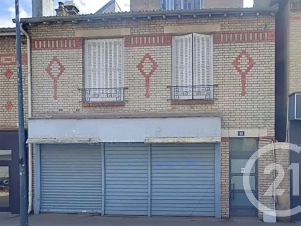 Appartement 8 pièces 130 m²