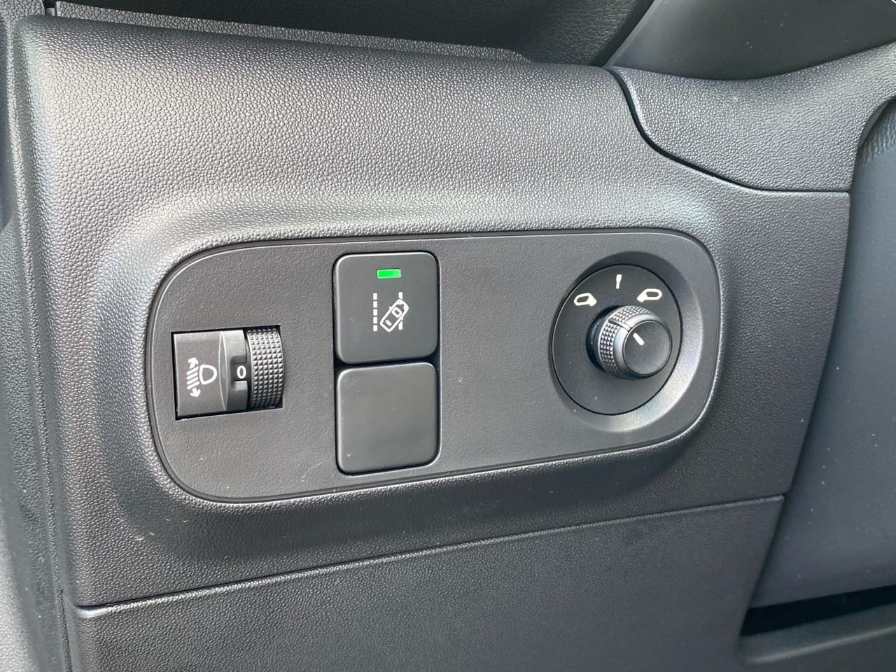 Citroën C3 1.2 puretech 83ch s&s you — photo 17