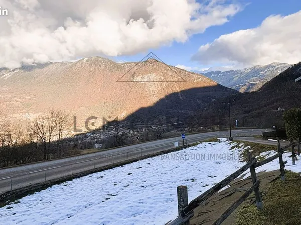 Terrain 650 m² Aigueblanche