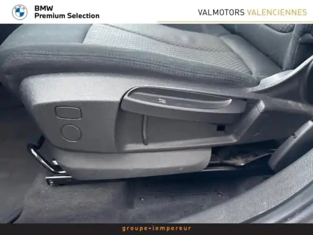 Bmw X1 sdrive18da 150ch lounge — photo 13
