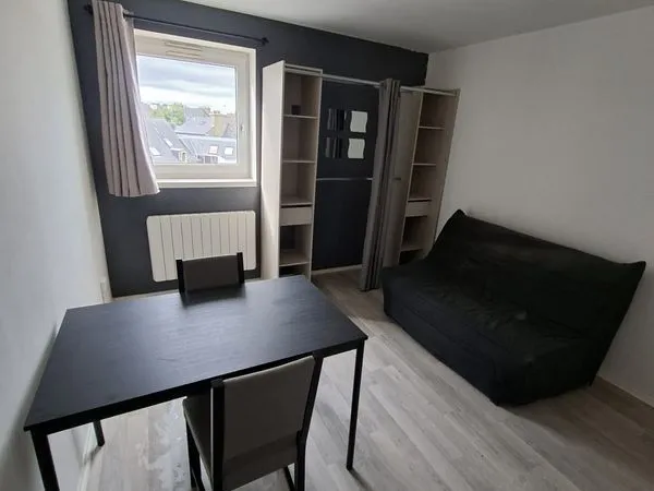 Studio meublé 18 m² à louer à Saint Brieuc