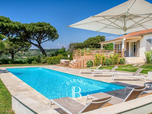 SAINT-TROPEZ - CAPON / PINET - VILLA 4 CHAMBRES - VUE SUR LE CHÂTEAU DE LA MESSARDIERE