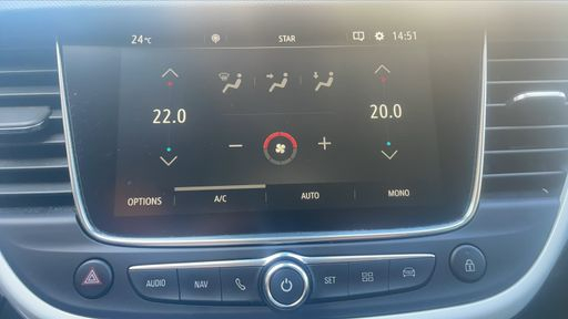 Opel Crossland 1.2 Turbo 130 BVA6 - Elegance – 2020 – 86394 km – Essence – Boîte Automatique — photo 13
