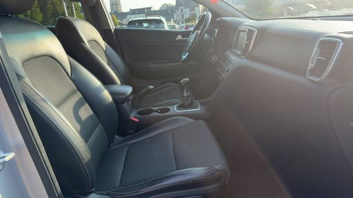 Kia Sportage 1.7 CRDi 115 ISG - Active – 2018 – 136384 km – Diesel – Boîte Manuelle — photo 18