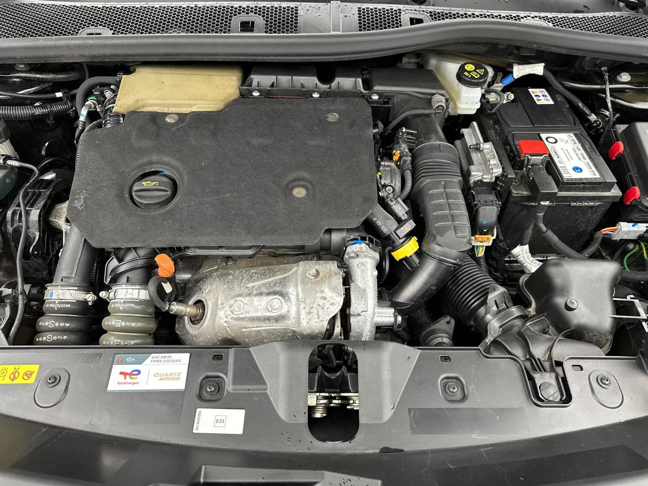 Peugeot 2008 bluehdi 130 s&s eat8 allure business — photo 13