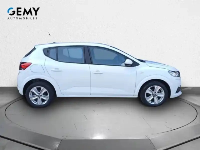 Dacia Sandero eco-g 100 — photo 4