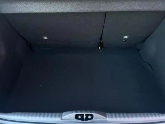 Citroën C3 1.2 essence 110ch s&amp;s plus/eligible loa — photo 6