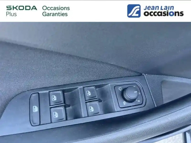 Skoda Scala 1.0 tsi evo 2 116 ch dsg7 — photo 17