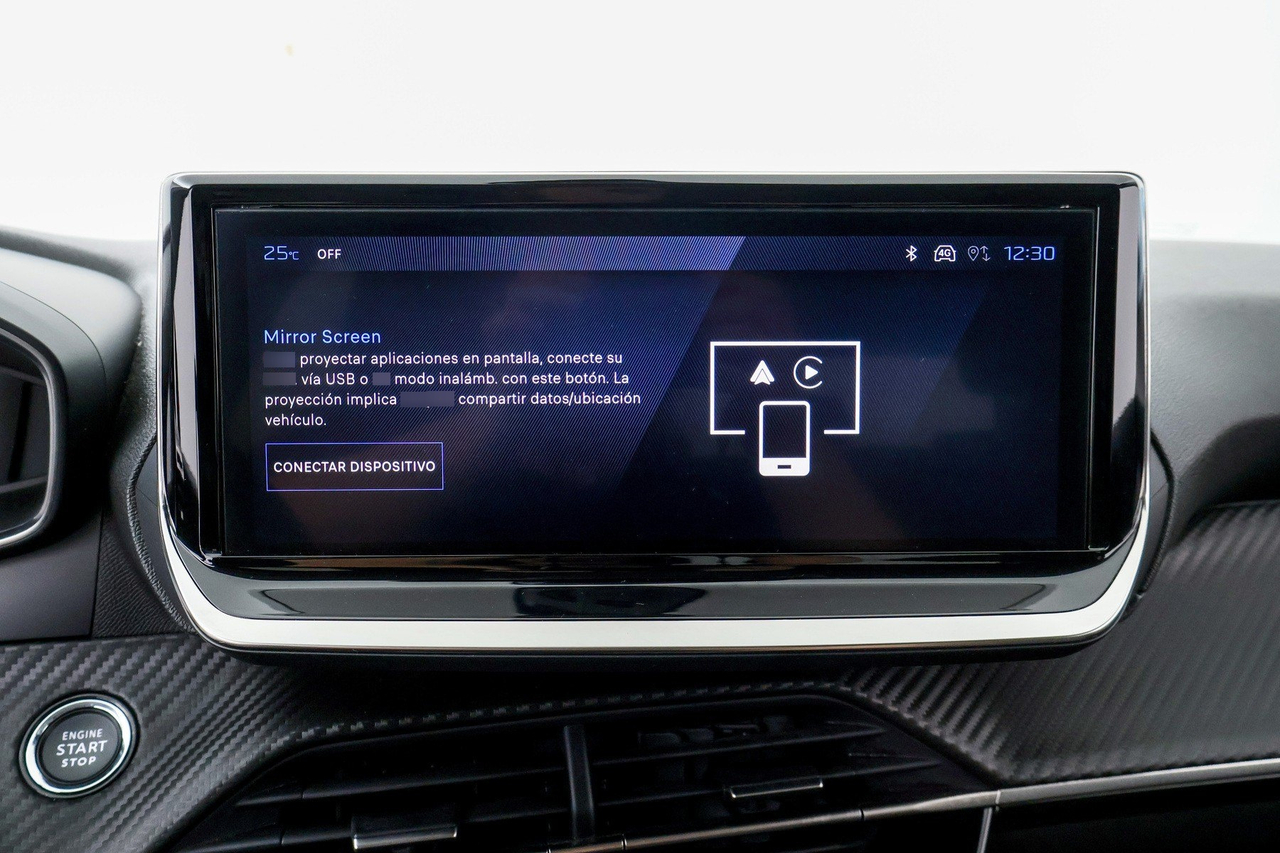 Peugeot 208 — photo 25