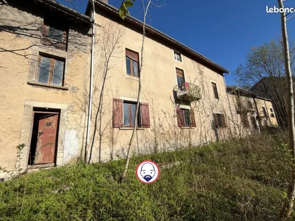 Immeuble 8 pièces 200 m²