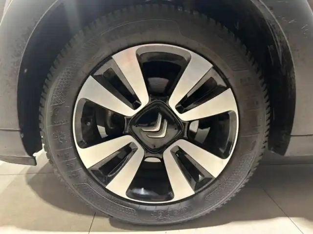 Citroën C3 1.2 puretech 110ch s&amp;s shine eat6 — photo 14