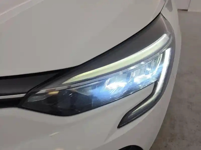 Renault Clio tce 90 — photo 123