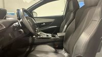 Peugeot 3008 HYBRID 225ch GT e-EAT8 — photo 12